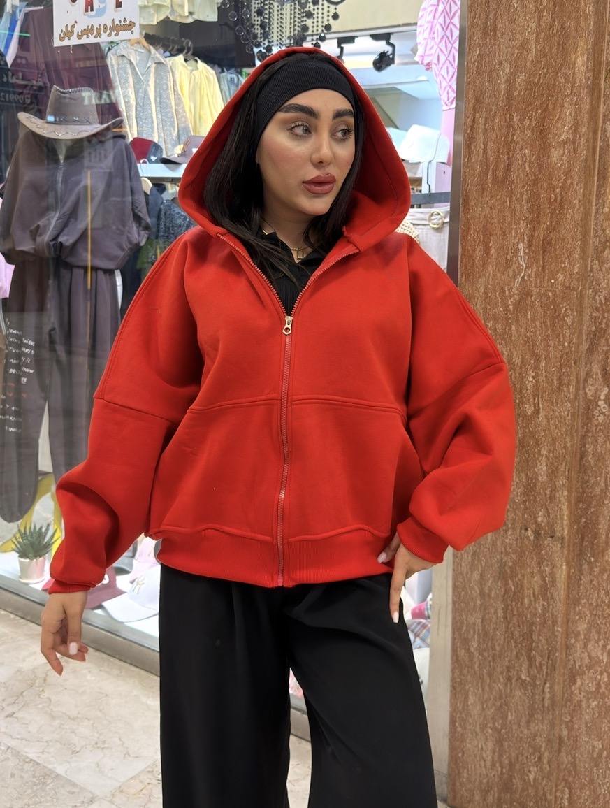 سویشرت اور ۸۵۱۳
